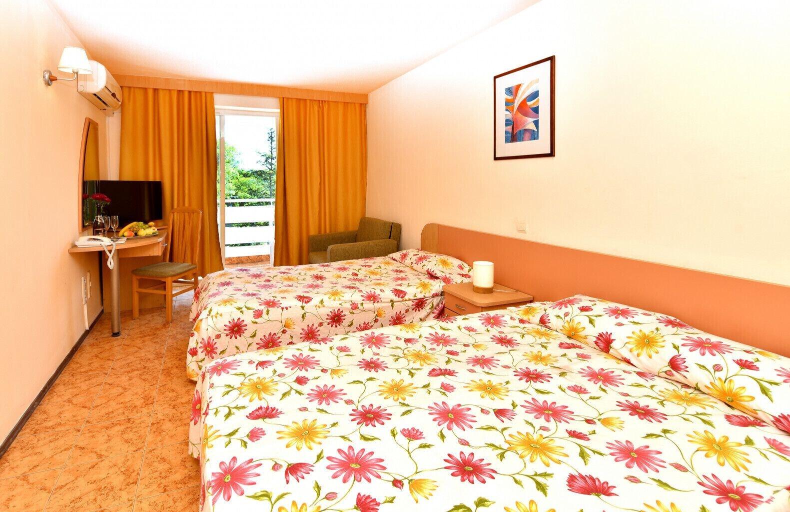 Hotel Oasis البينا المظهر الخارجي الصورة